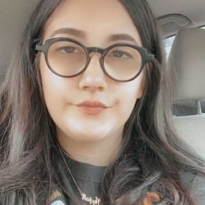 Meet your Posher, Daphne